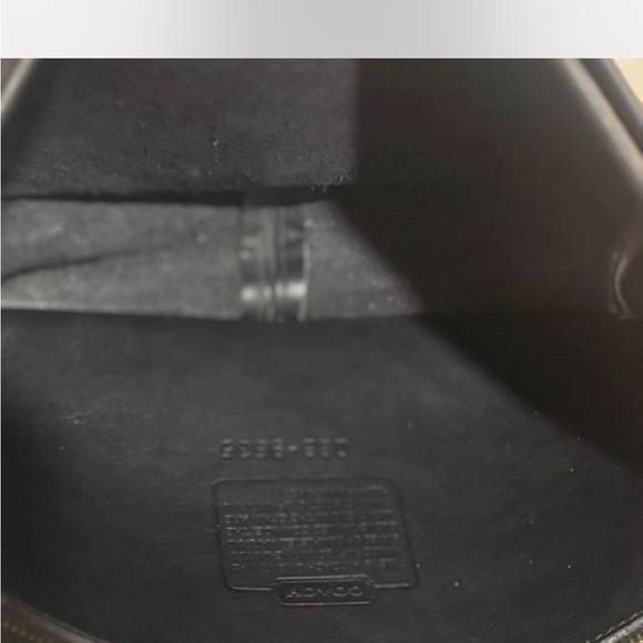 COACH VINTAGE CONVERTIBLE CLUTCH - Picture 5 of 8